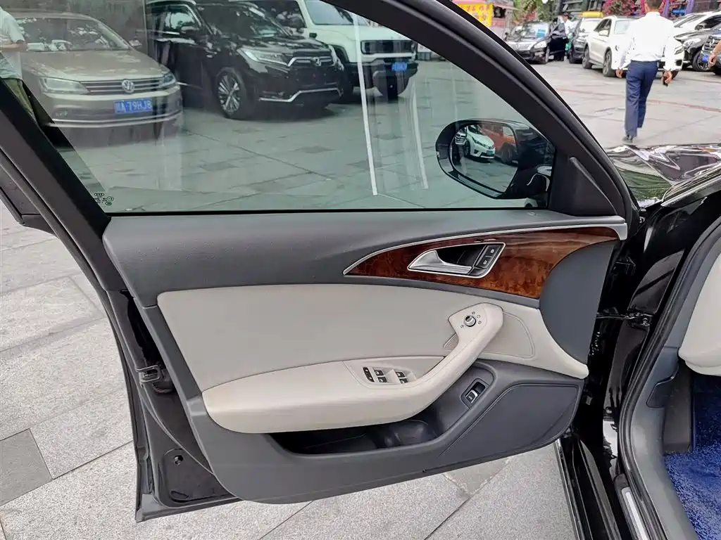 Audi A6L 2016 30 FSI Comfort фото 6