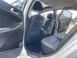 Photo 6 - Hyundai Sonata