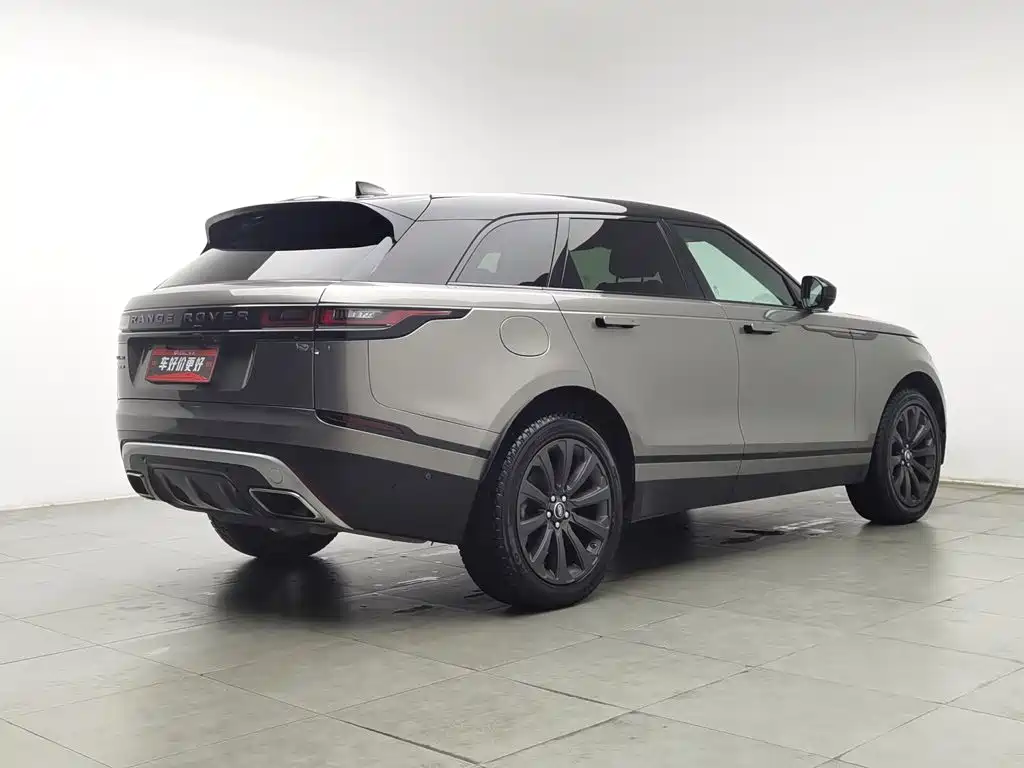 Фото 2 - Land Rover Range Rover Velar