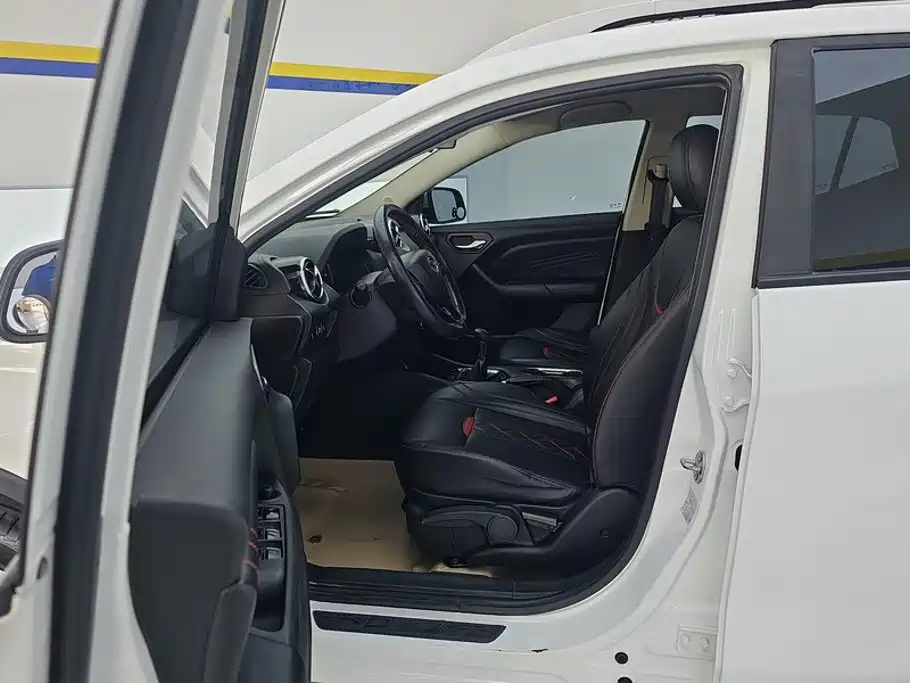 Soueast DX3 2017 2016 1.5L Manual Luxury