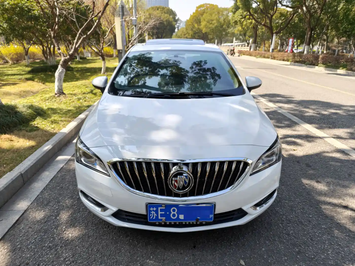 Buick Verano 2015 Sedan 15S Automatic Leading фото 2