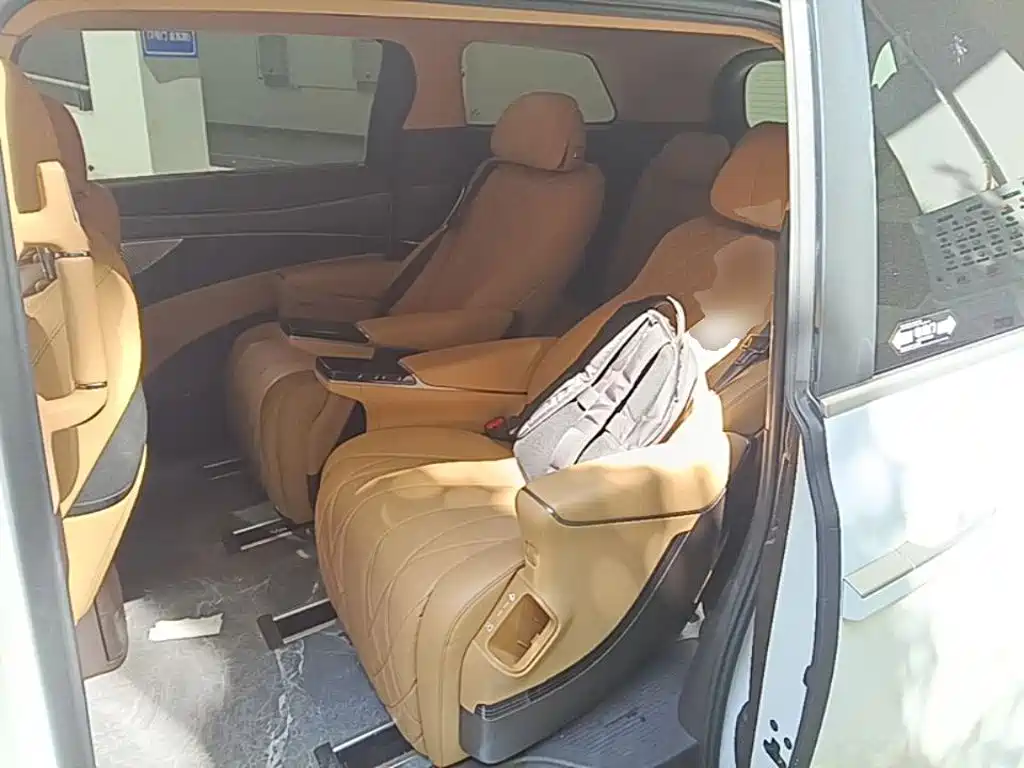 Denza D9 2026 2025 Model DM-i Smart Drive Edition 1100 Luxury