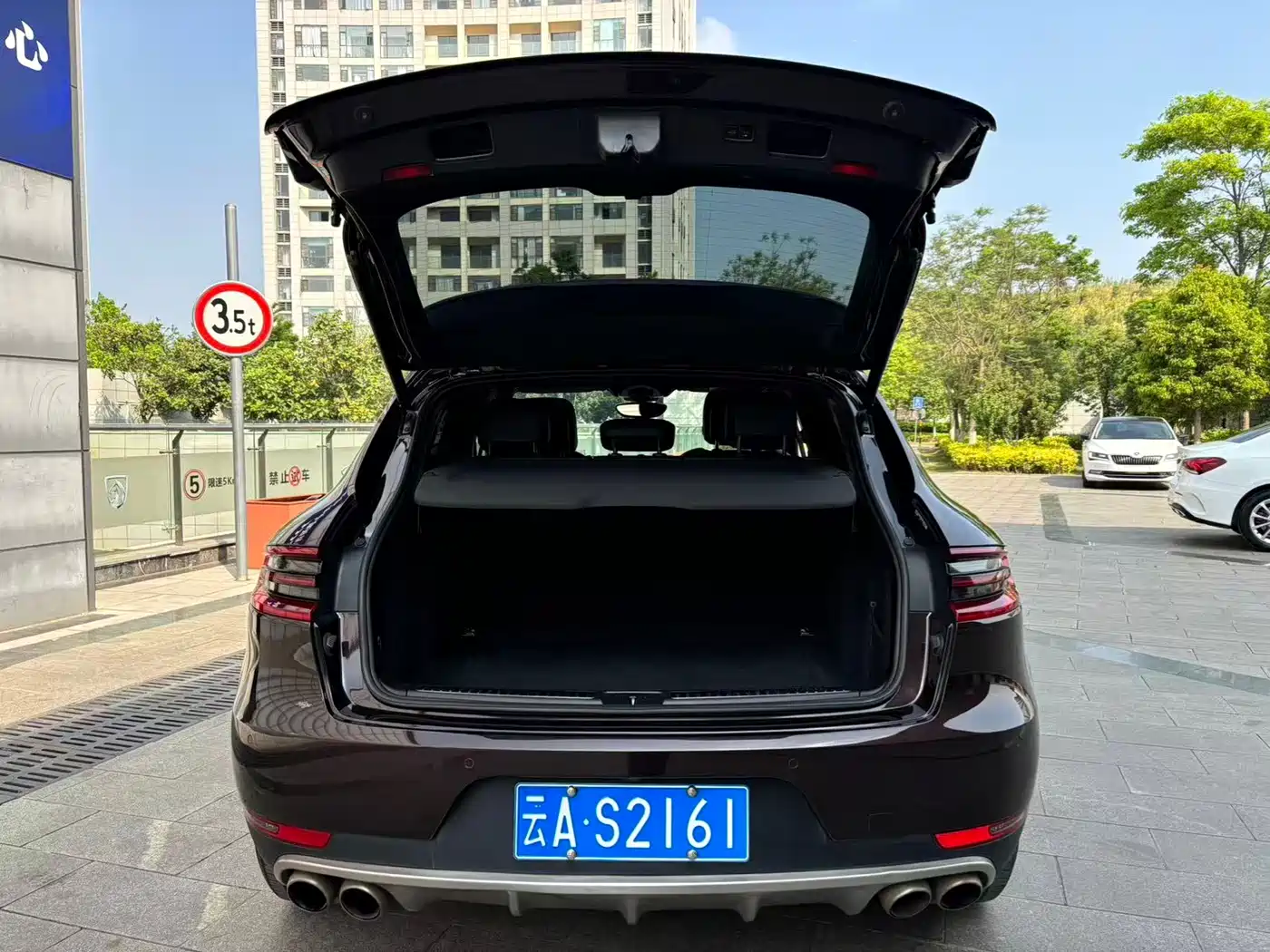 Porsche Macan 2017 Macan 2.0T фото 28