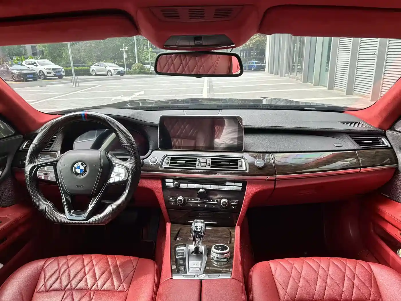 BMW 7 Series 2009 740Li Premium фото 11