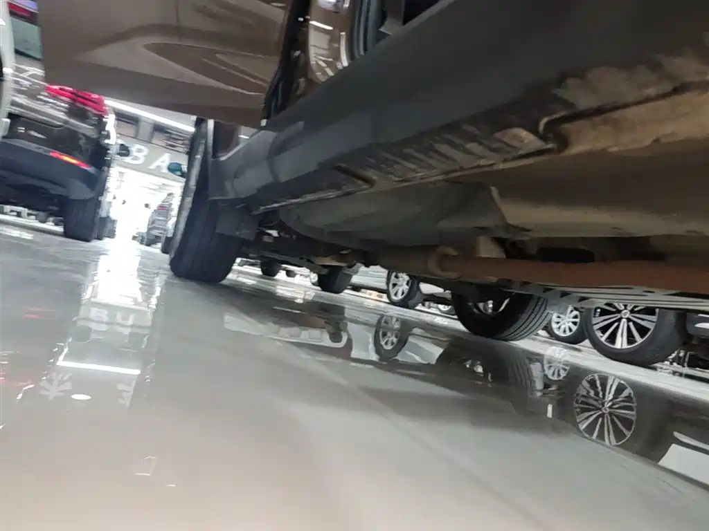 Hyundai Beijing Hyundai ix35 2018 2.0L Automatic 2WD Zhiyong·Enjoyment Edition фото 21