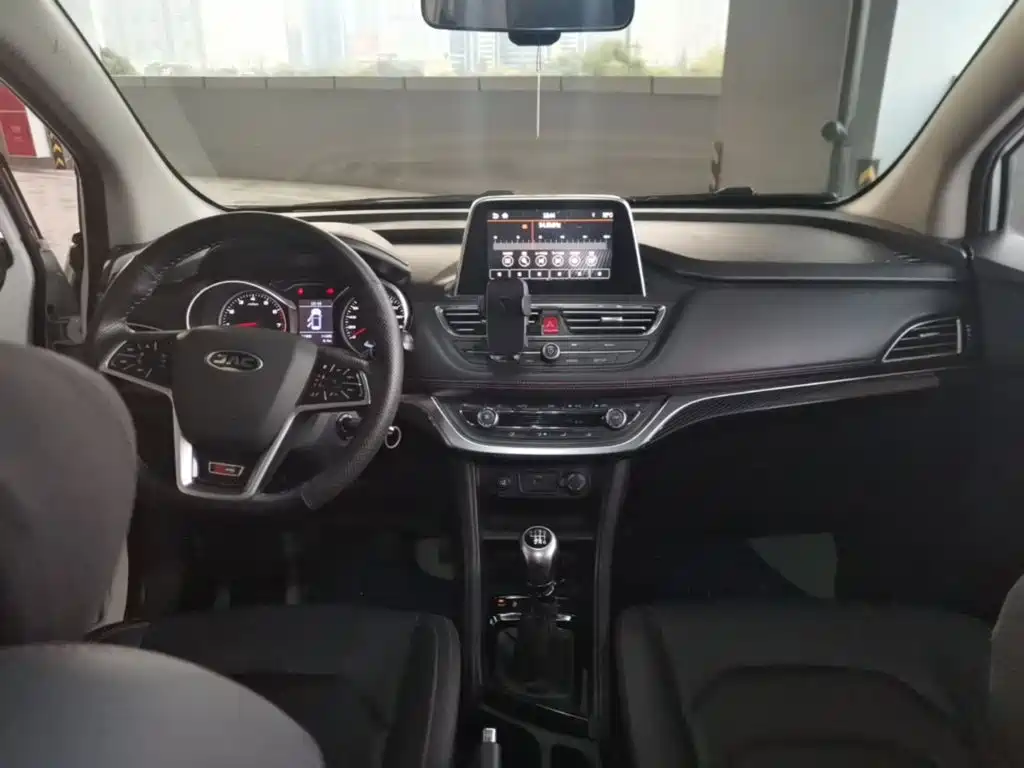 JAC Refine S3 2017 2017 1.5L Manual Luxury Smart