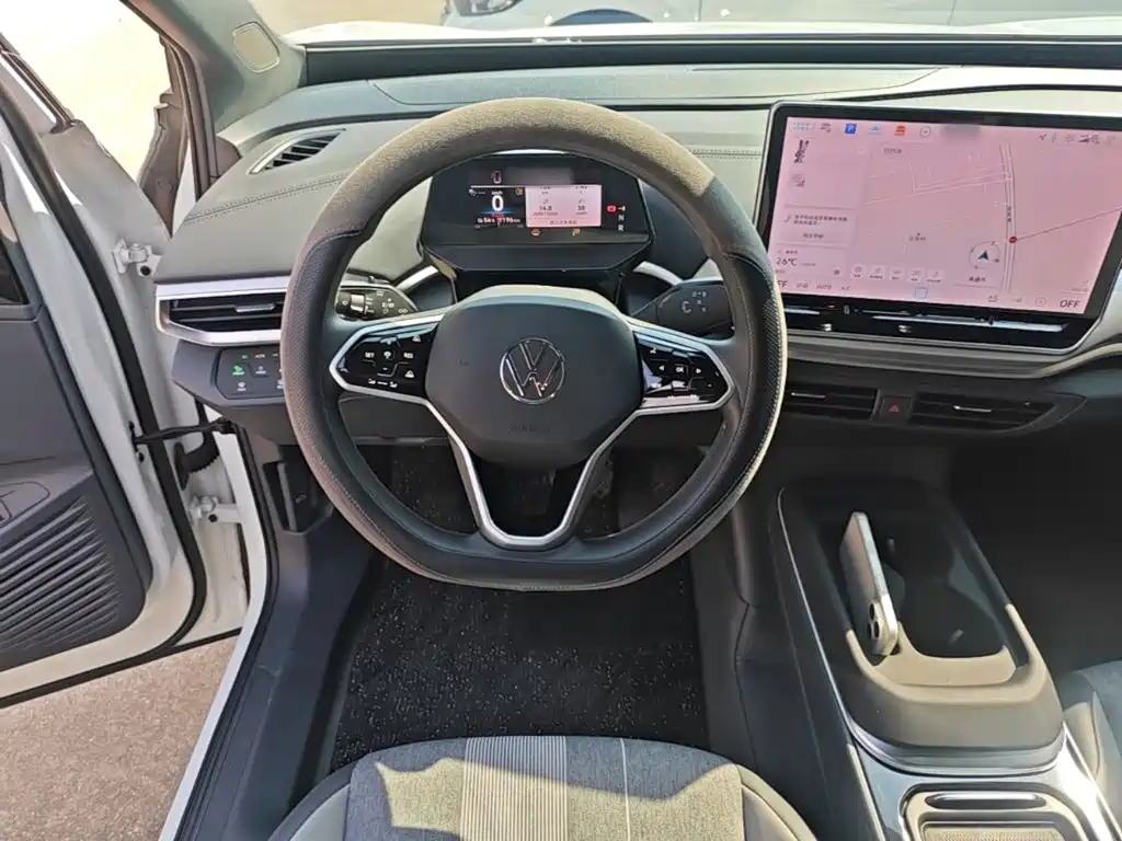 صورة 11 - Volkswagen ID.4 CROZZ