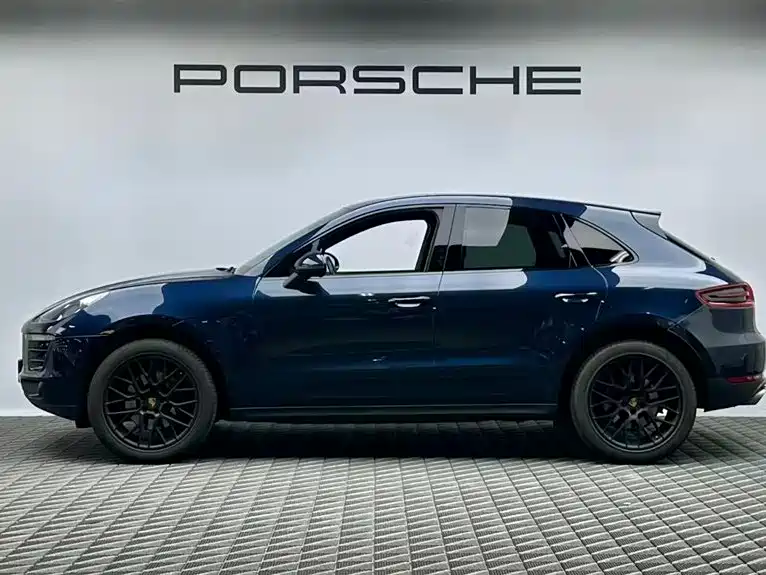 Porsche Macan 2017 Macan 2.0T фото 4