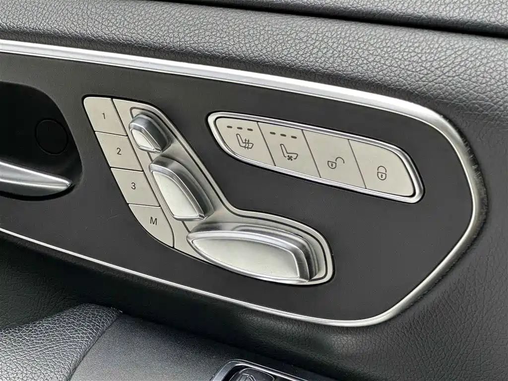 Mercedes-Benz V-Class 2018 V 260 Premium Edition China V фото 14