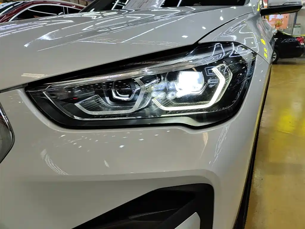 BMW X1 2020 sDrive20Li Premium Edition фото 24