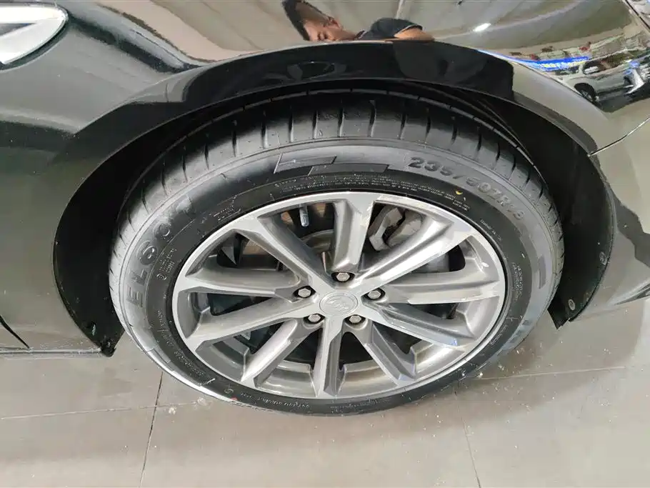 Buick LaCrosse 2022 652T Luxury фото 6