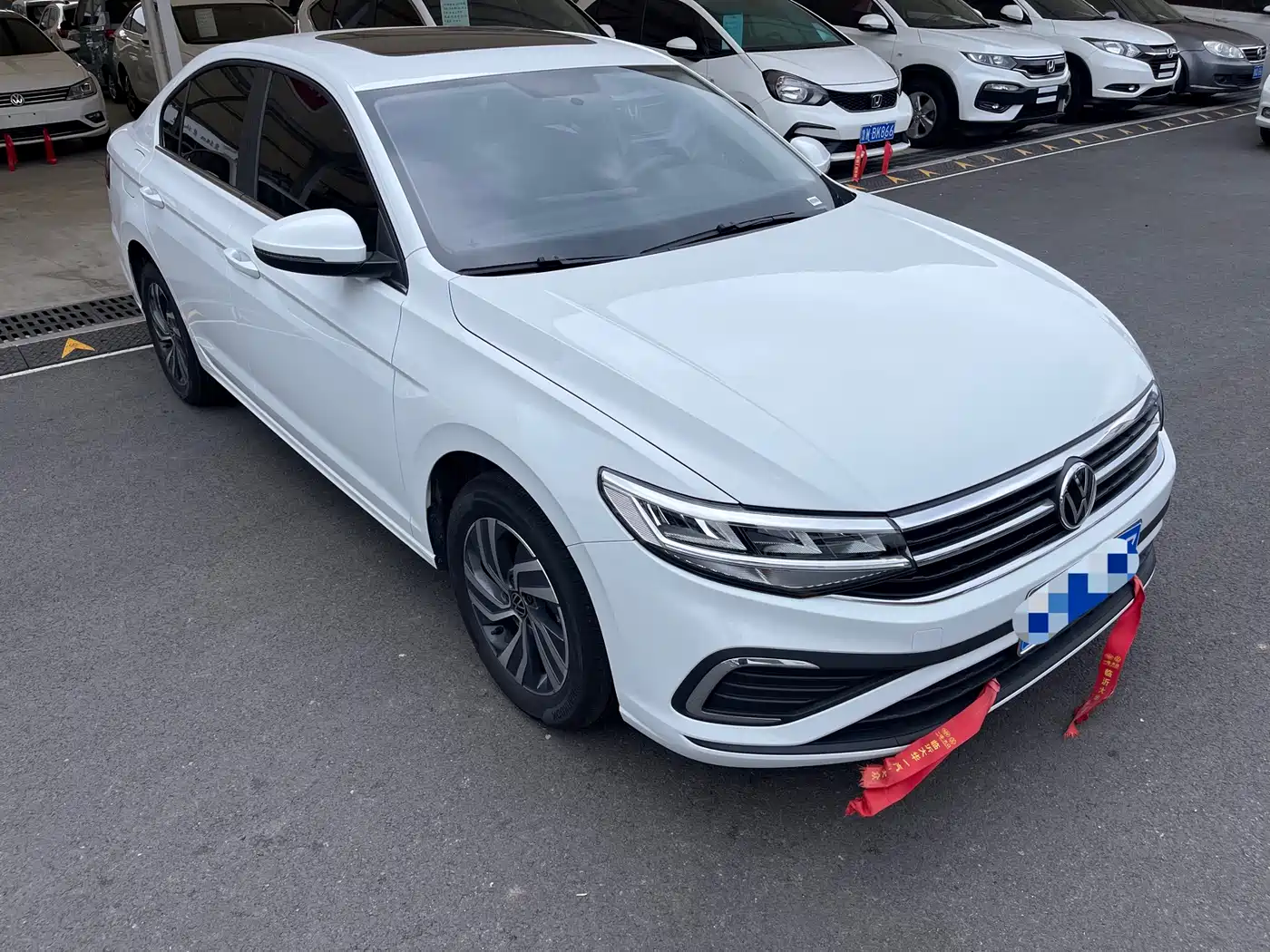 Volkswagen Bora 2026 200TSI DSG Navigation Edition фото 3