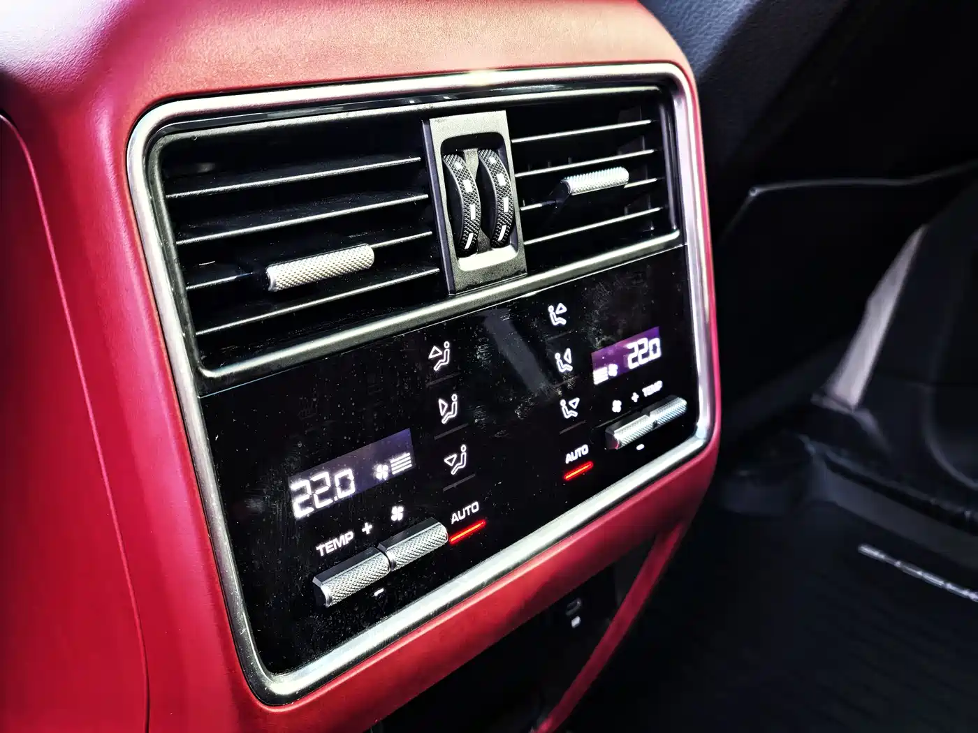 Porsche Cayenne 2023 Cayenne 3.0T Platinum Edition фото 10