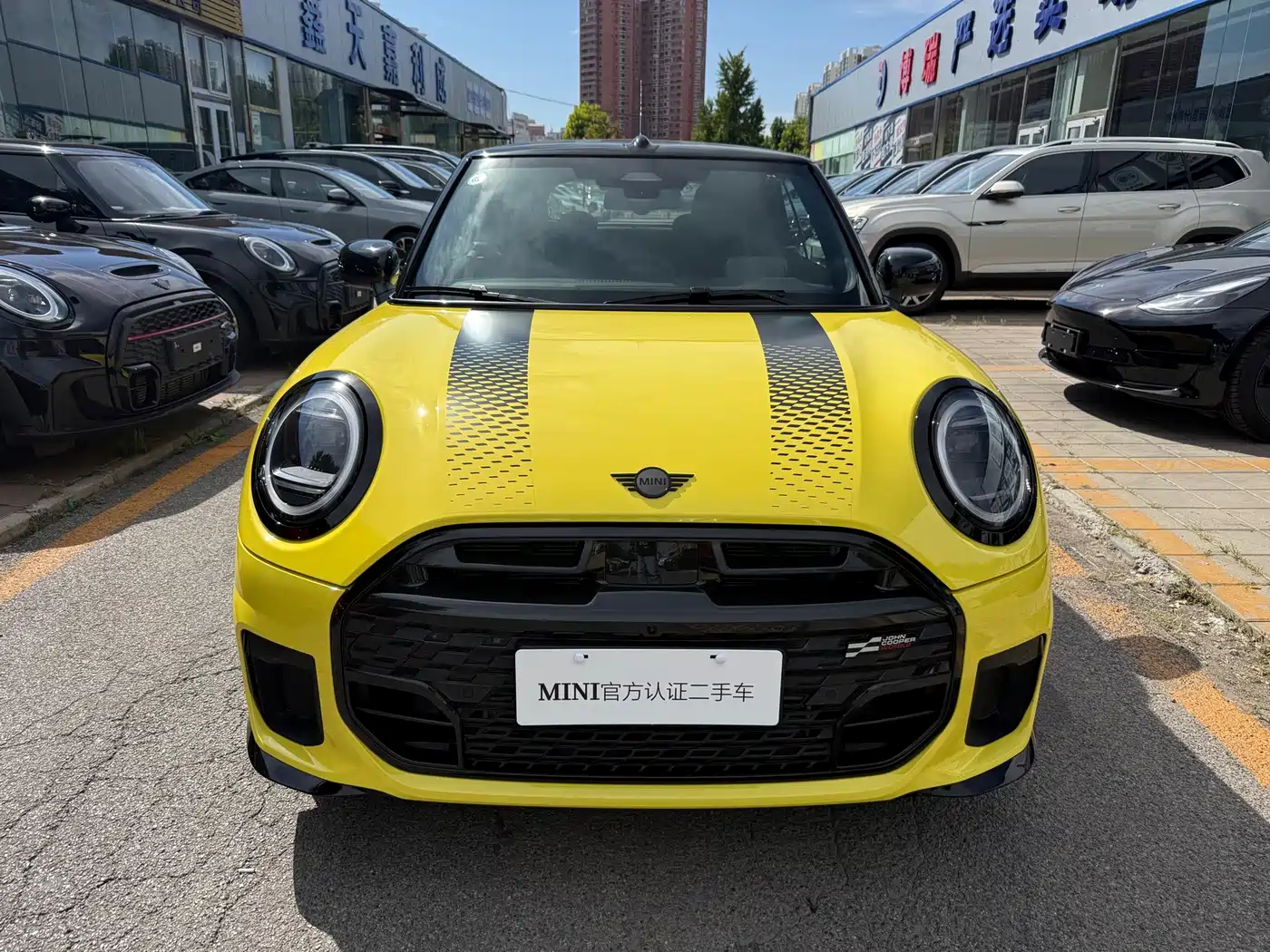 2025 MINI MINI