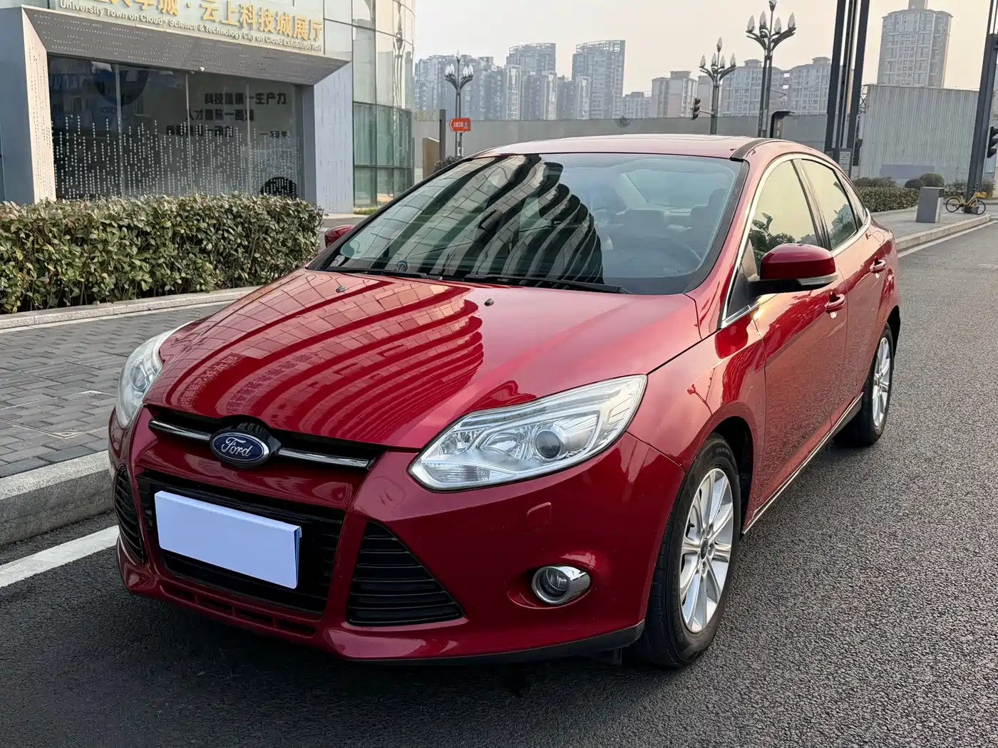 Фото 9 - Ford Focus