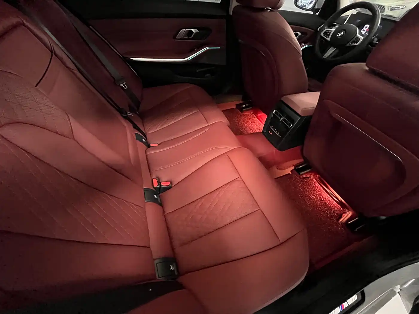 BMW 3 Series 2024 325Li M Sport Package фото 21