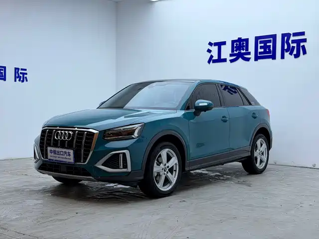 Audi Q2L 35 TFSI, Актив, Спорт