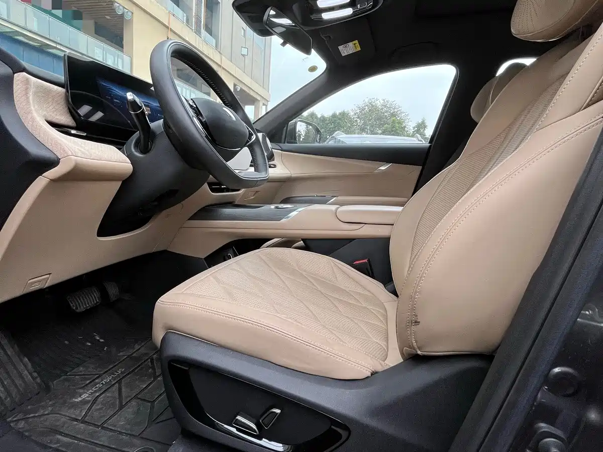 Фото 3 - Changan CS75 PLUS
