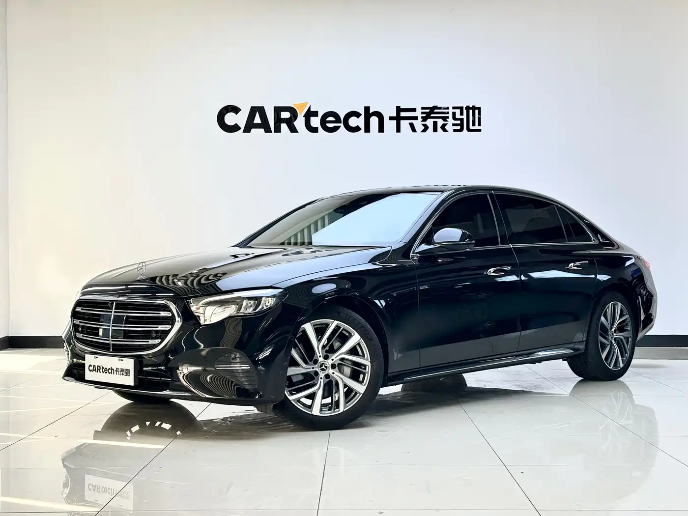 Mercedes-Benz E-Class 2024 E 300 L Fashion фото 3