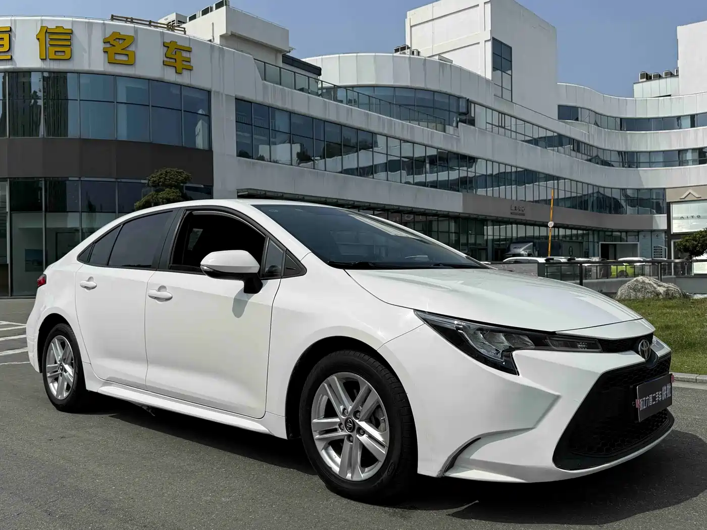 Toyota Levin 2022 TNGA 1.5L CVT Progressive Edition фото 3