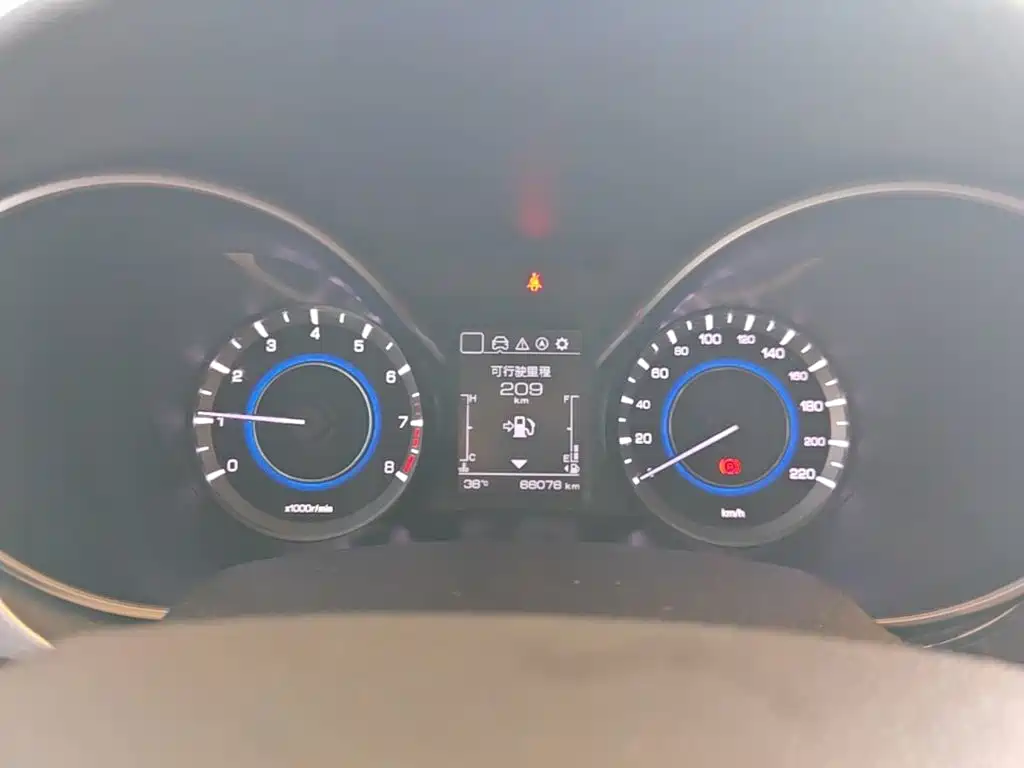 Фото 12 - Changan Eado