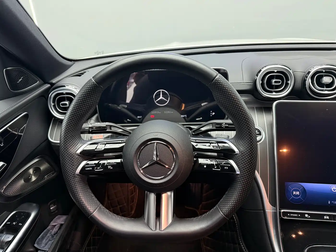 Mercedes-Benz C-Class 2023 C 260 L Night Edition Sport фото 10