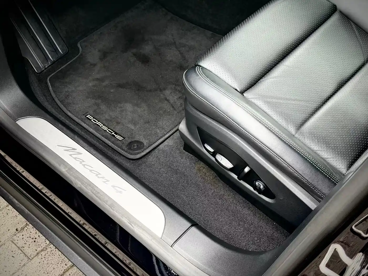 Porsche Macan EV 2024 2024 Macan 4