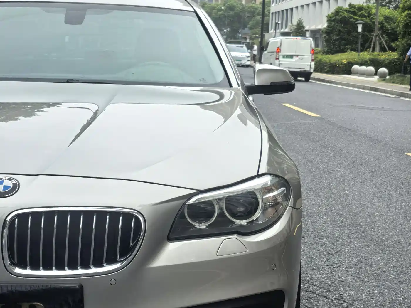BMW 5 Series 2017 520Li Classic Edition фото 15