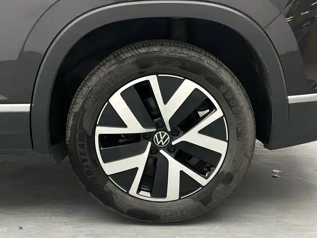 Volkswagen Tayron 2024 300TSI 2WD Luxury Plus Advanced фото 10