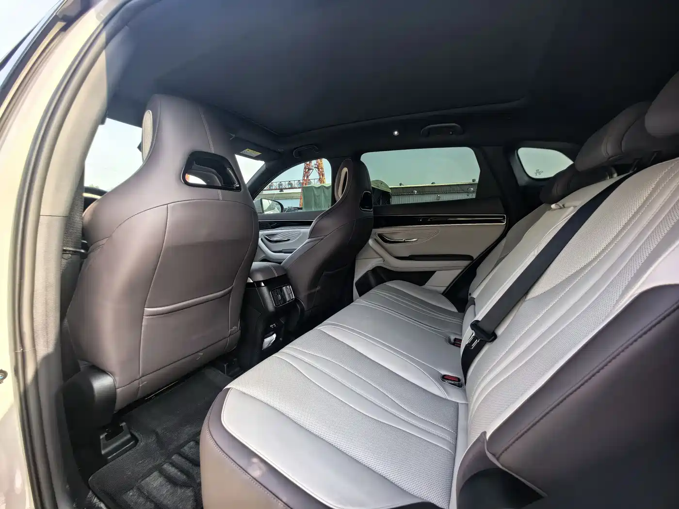 BYD Song PLUS PHEV 2025 DM-i 112KM Honor фото 9