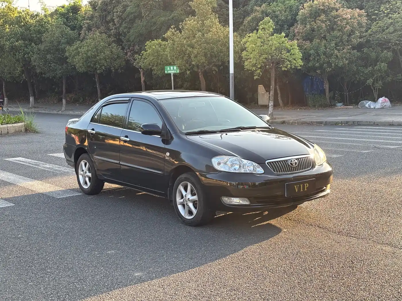 Toyota Corolla 2009 1.6L Automatic Luxury Edition фото 3