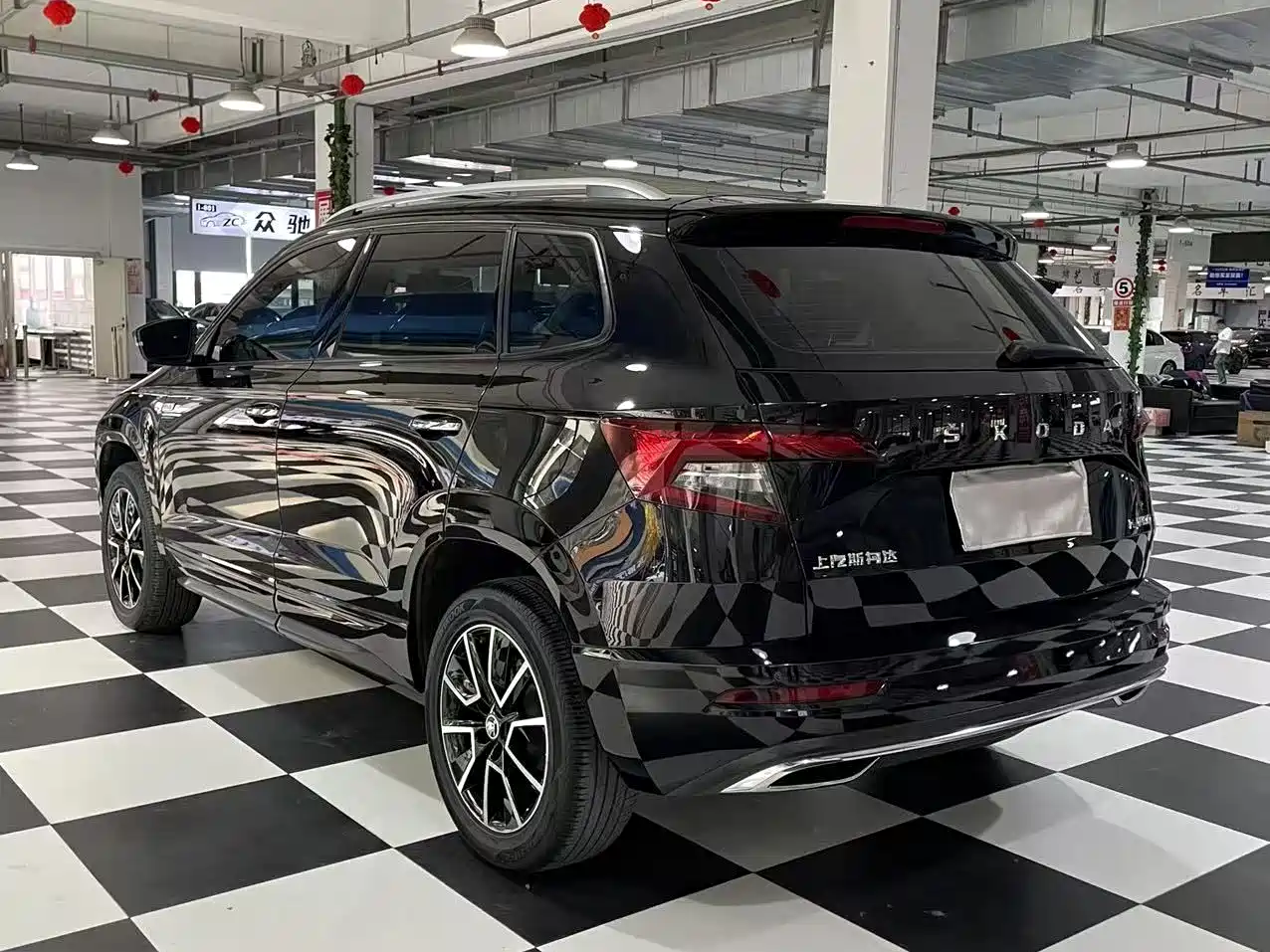 Škoda Karoq 2022 TSI280 Premium Edition фото 8