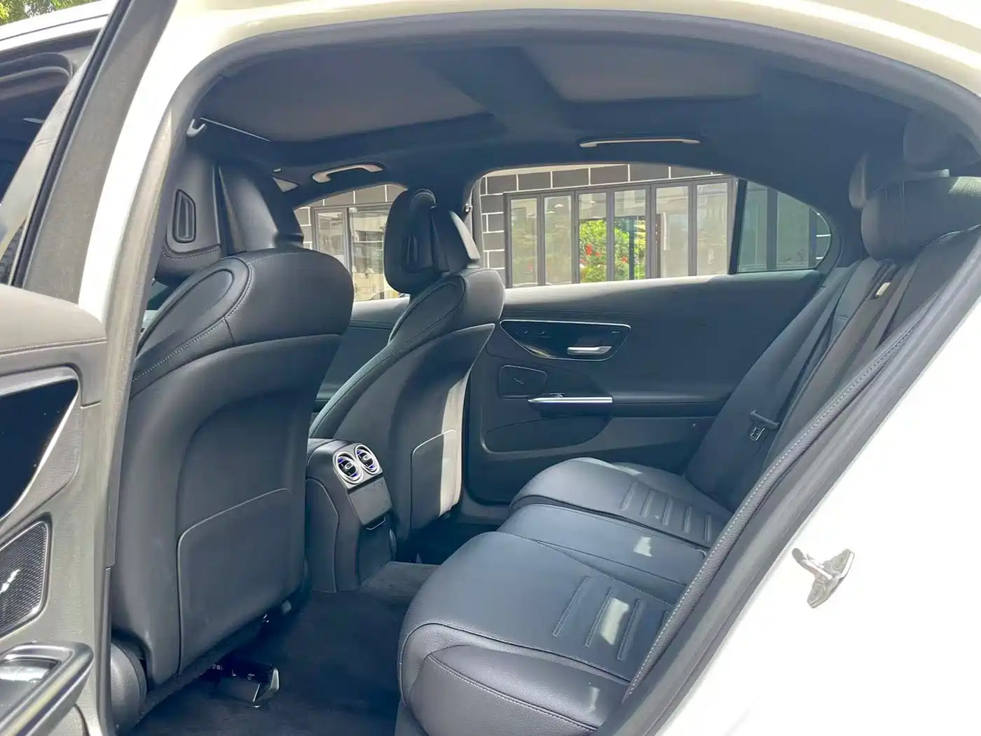 Mercedes-Benz C-Class 2022 C 260 L Sport Edition фото 16