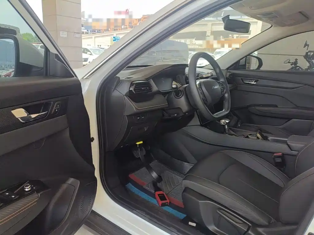 Dongfeng Aeolus Yixuan 2025 2025 1.5L Auto Luxury