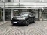 Photo 1 - Porsche Macan