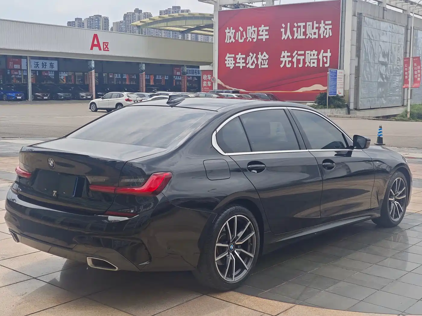 BMW 3 Series 2020 325Li M Sport Package фото 19