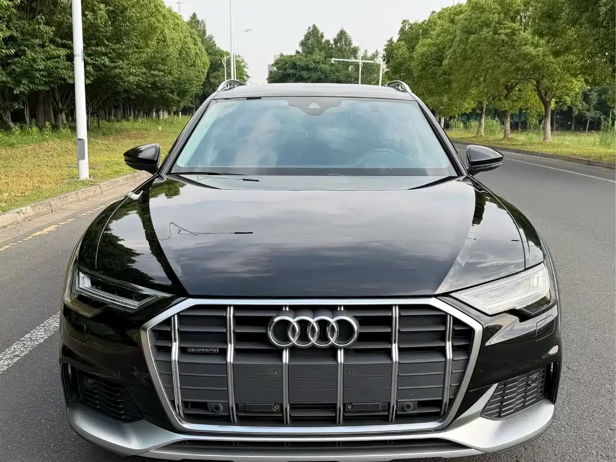 Audi A6 (Import) 2020 allroad quattro Explorer 55 TFSI Premium Off-Road фото 2