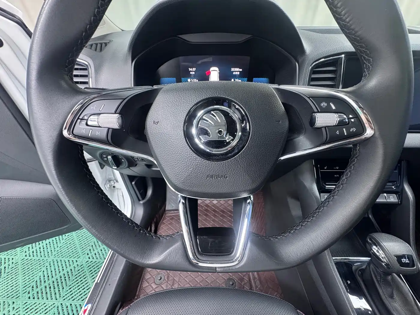 Škoda Karoq 2023 TSI280 Premium Edition фото 12