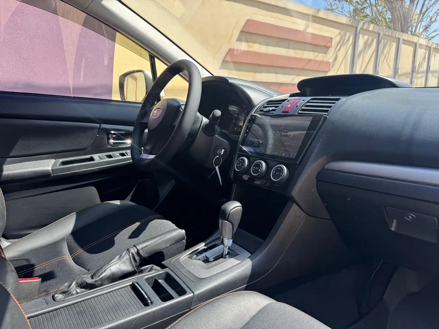 Subaru XV 2012 2.0i Comfort Edition фото 19