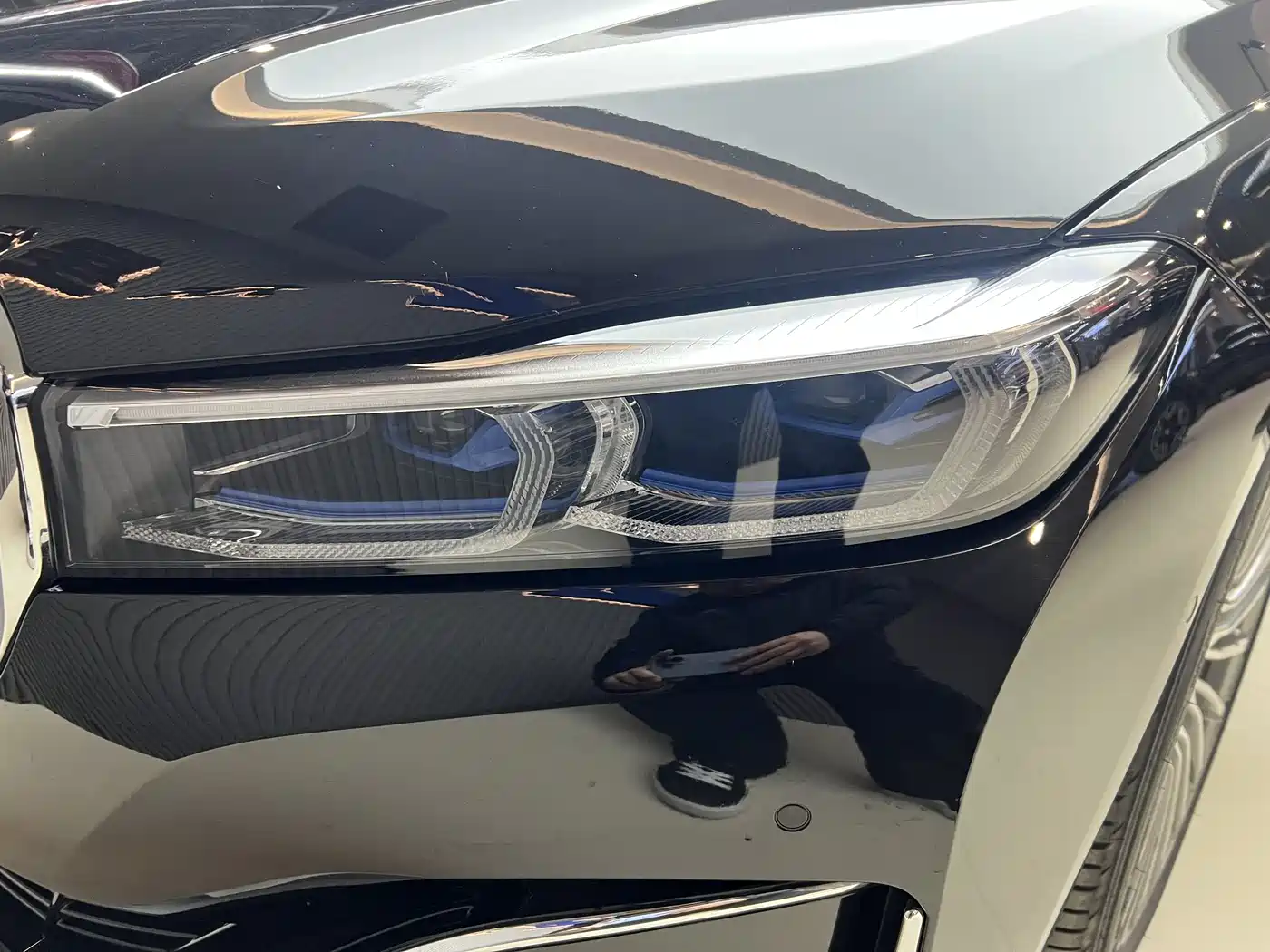 BMW 7 Series 2019 740Li Premium Luxury Package фото 19