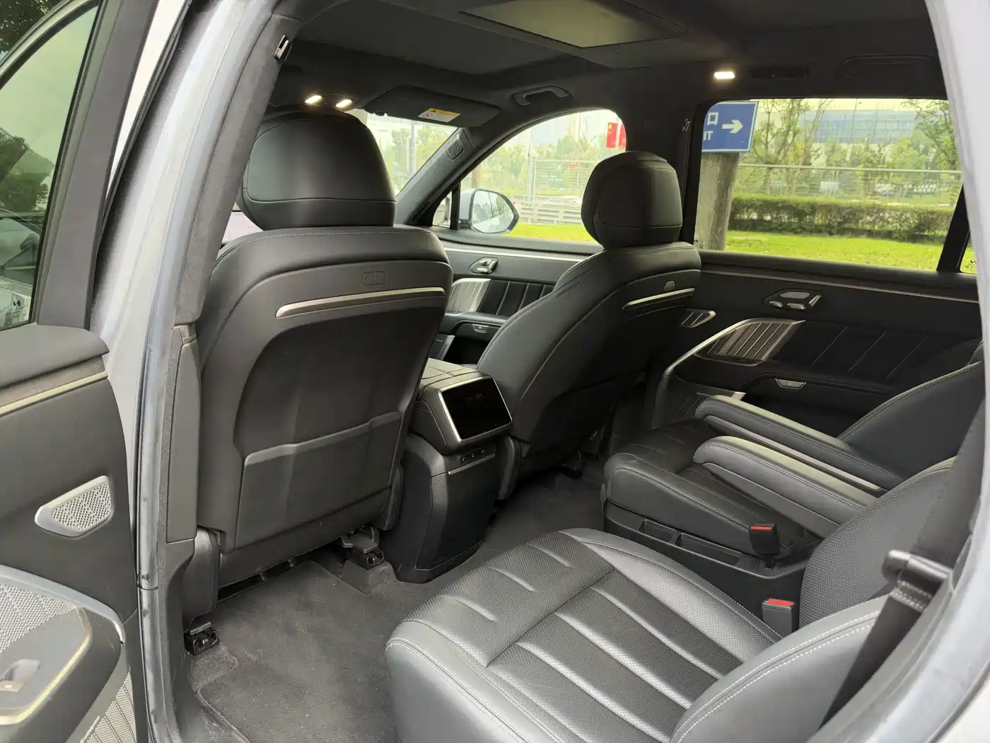 Ledao L90 2025 2025 AWD Base Model