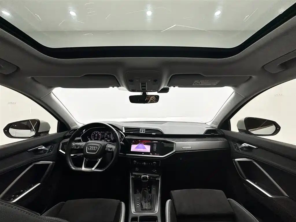 Audi Q3 2022 35 TFSI Fashion Dynamic фото 10
