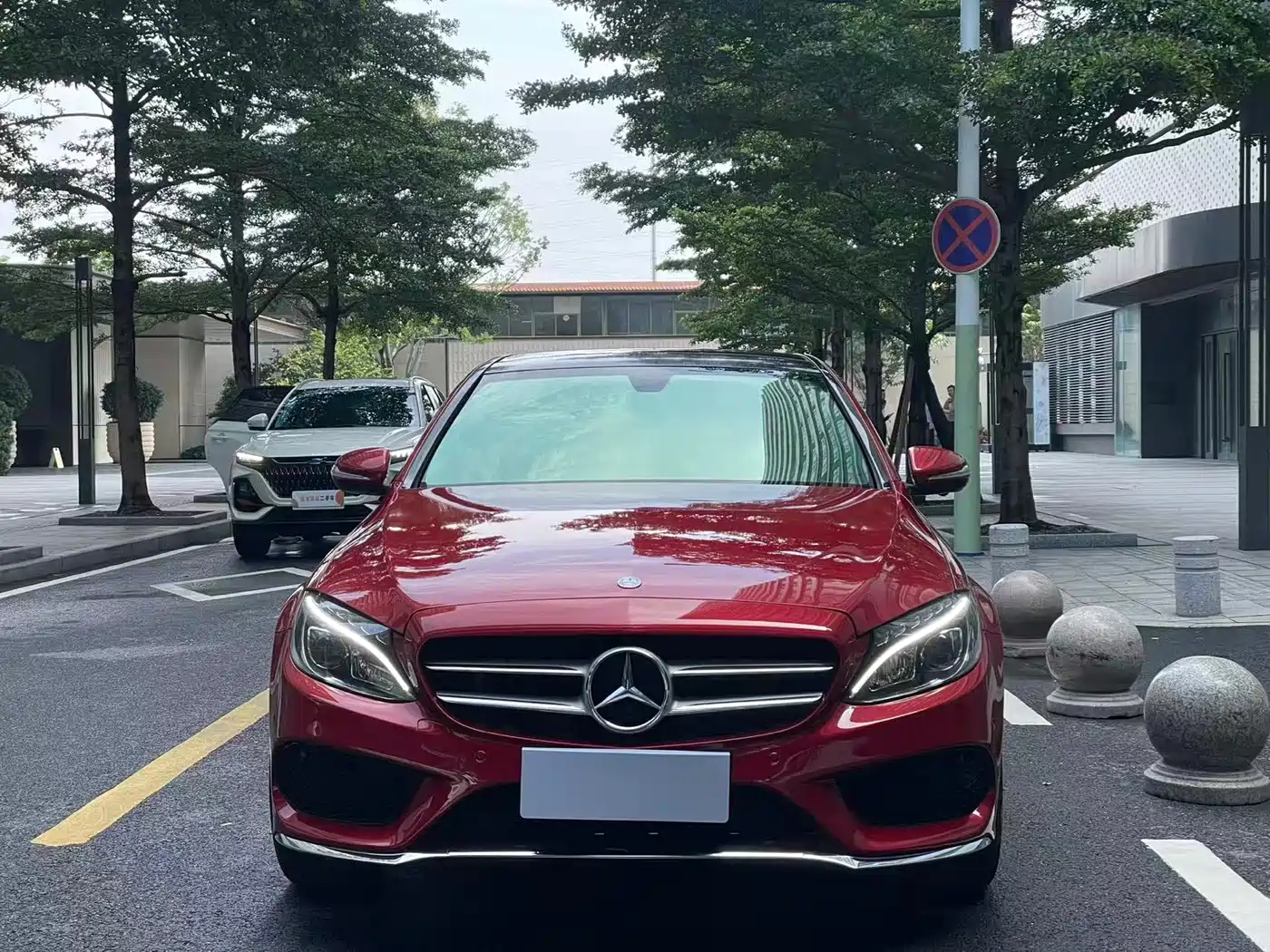 Mercedes-Benz C-Class 2017 Facelift C 200 L Sport Edition фото 2
