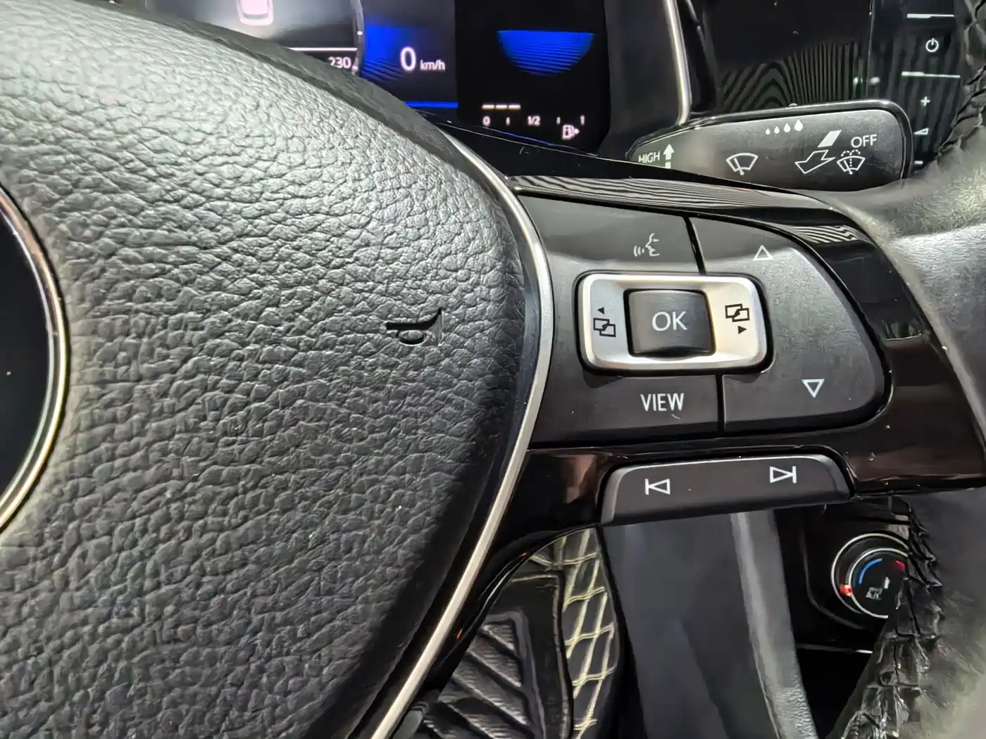 Volkswagen Sagitar, миниатюра 10
