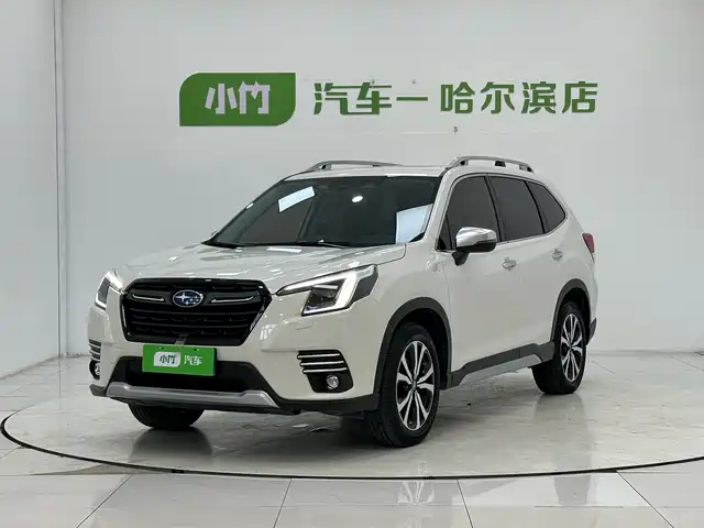 Subaru Forester 2.0i AWD, Флагман, EyeSight