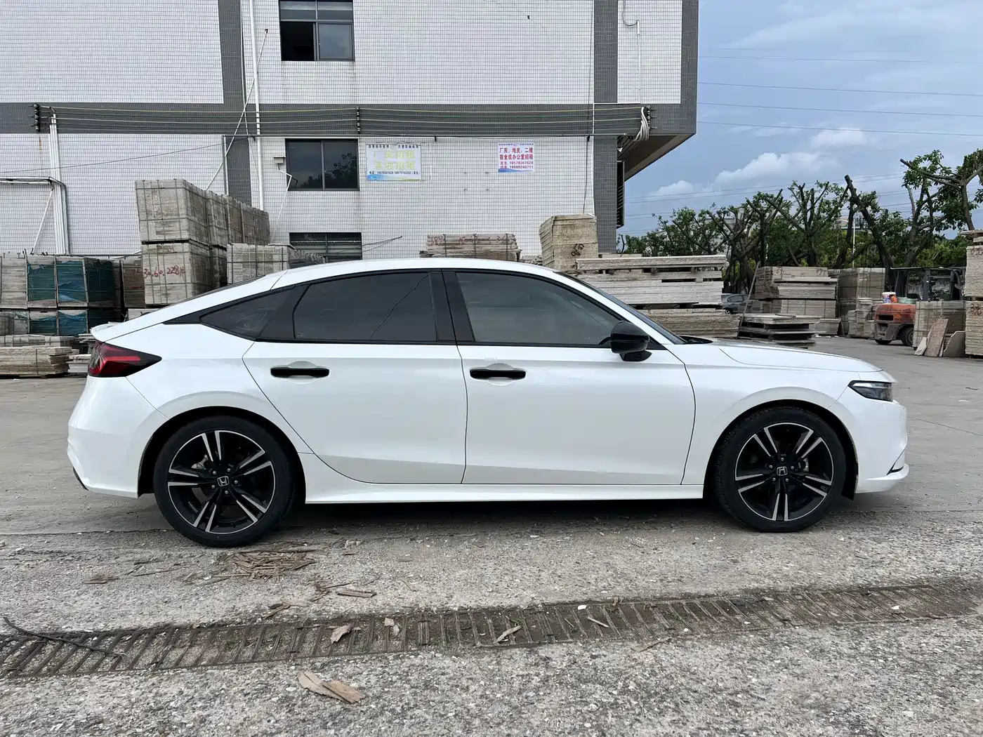 Honda Integra 2025 2023 HATCHBACK 240TURBO CVT Phantom Night Luxury Edition