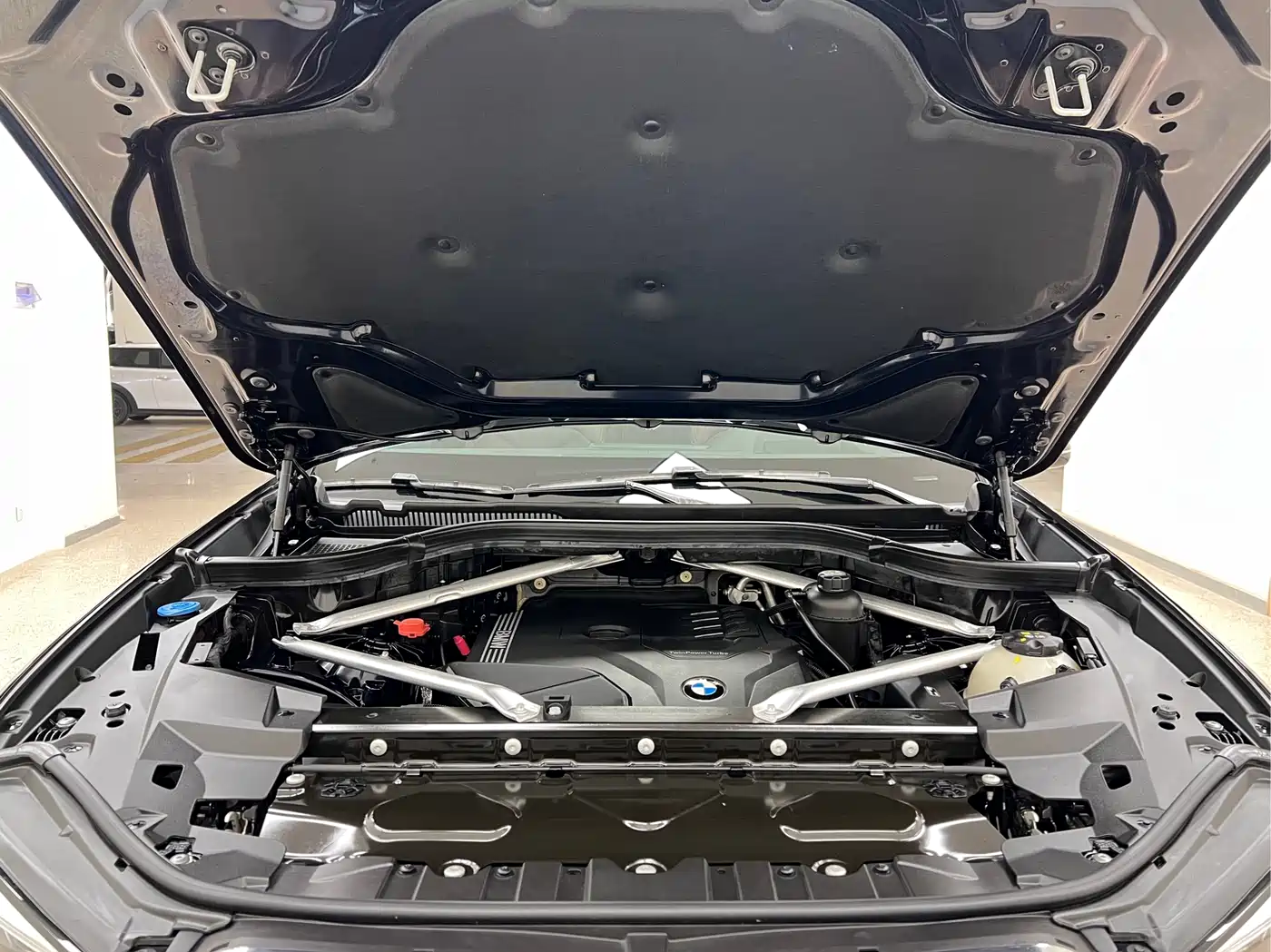 BMW X5 2022 xDrive 30Li Premium M Sport Package фото 43