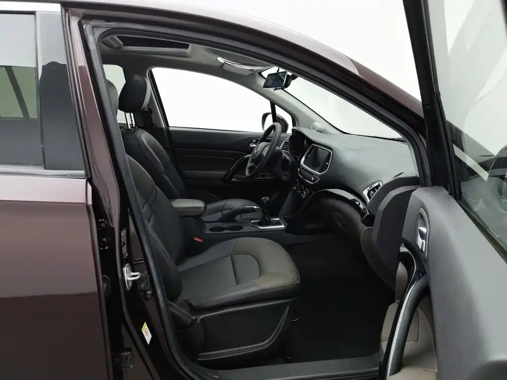 Фото 23 - GAC Trumpchi GS4