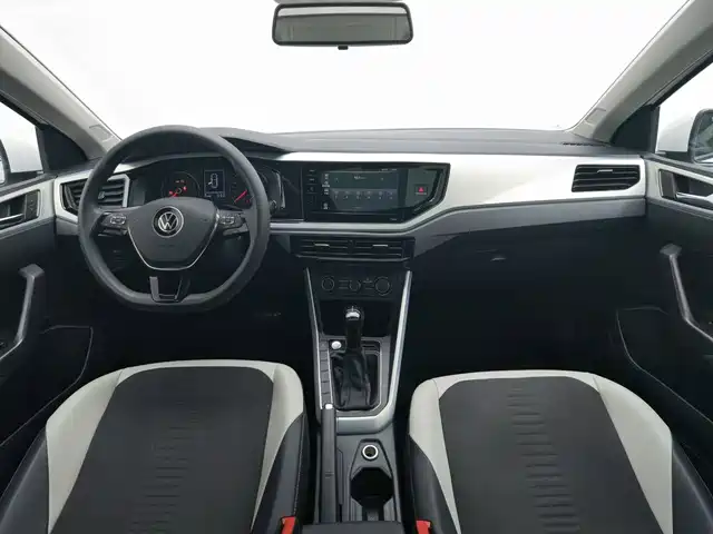 Volkswagen Polo 2021 Plus 1.5L Automatic Colorful Tech Edition — фото 5
