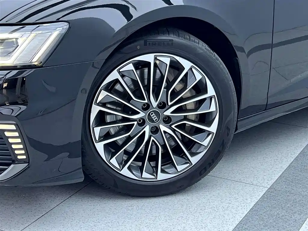 Audi Audi A6L New Energy 2022 55 TFSI e quattro 24